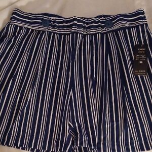 Robert Louis Stretch Pull On Shorts Sz XL New With Tags